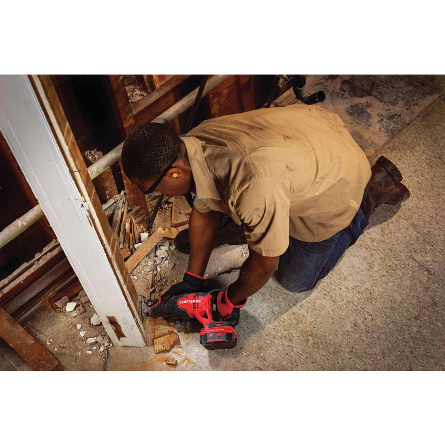 Craftsman V20 Cordless Brushed Reciprocating Saw Tool Only 12 Craftsman V20 Cordless Brushed Reciprocating Saw Tool Only - Image 10