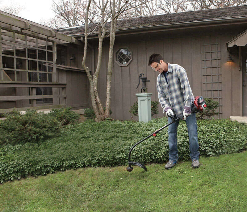 Craftsman CMXGTAMDZ20C 17 In. Gas String Trimmer 4 Craftsman CMXGTAMDZ20C 17 In. Gas String Trimmer - Image 2